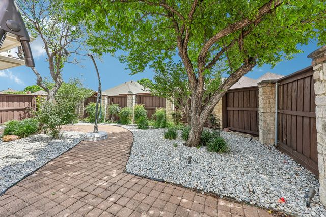 1524 Faringdon Drive, Plano, TX 75075