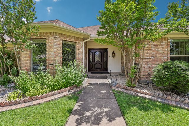 1524 Faringdon Drive, Plano, TX 75075