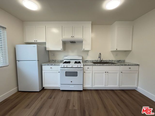 1716 Locust Avenue 1, Long Beach, CA 90813