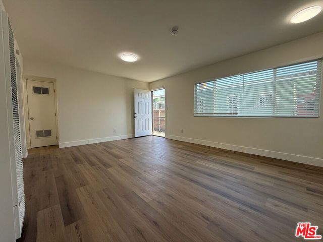 1716 Locust Avenue 1, Long Beach, CA 90813