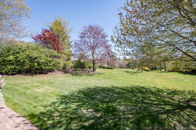 155 Altessa Boulevard, Melville, NY 11747