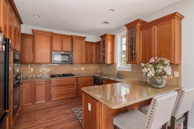 155 Altessa Boulevard, Melville, NY 11747