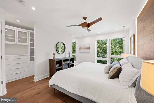 3728 R ST NW, Washington, DC 20007