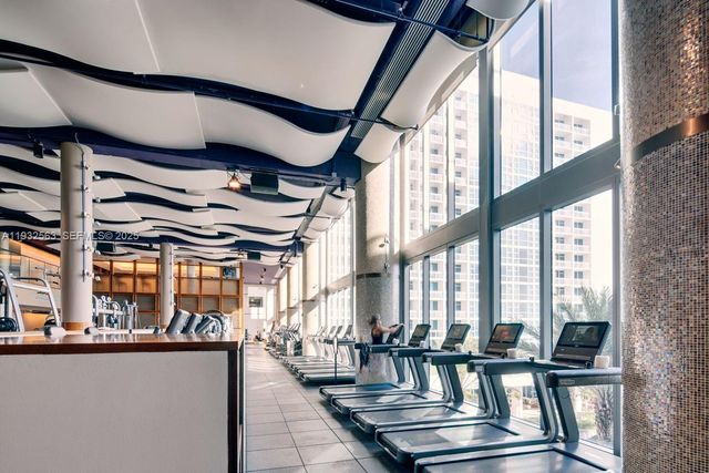 6899 Collins Ave 1008, Miami Beach, FL 33141