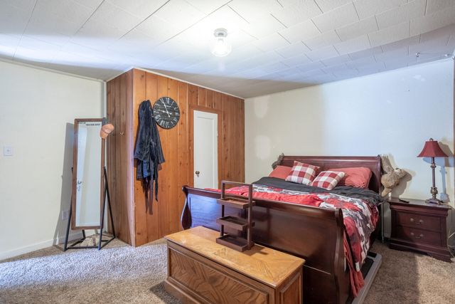 2855 Irwin Road, Redding, CA 96002