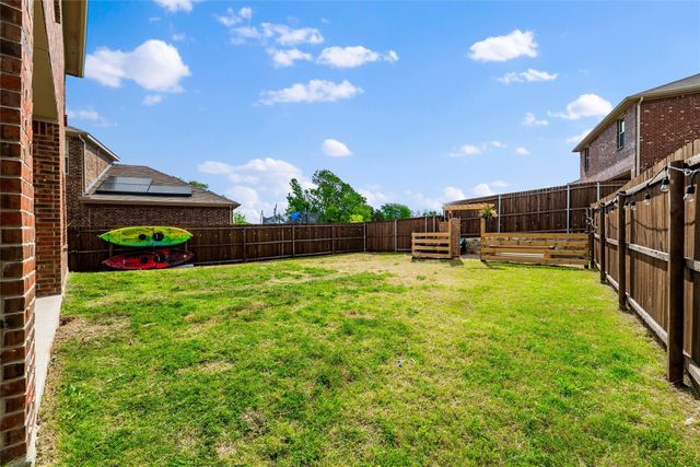 1009 Thornberry Drive, Crandall, TX 75114
