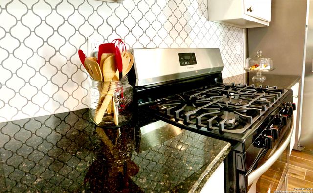 6027 stillwater, San Antonio, TX 78238