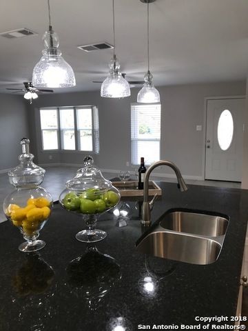 6027 stillwater, San Antonio, TX 78238