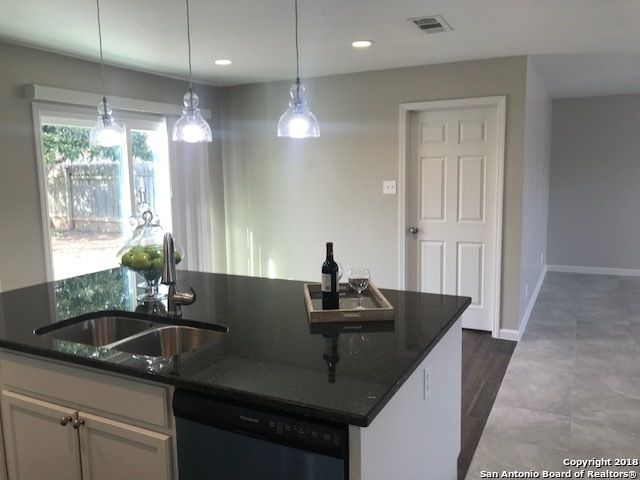 6027 stillwater, San Antonio, TX 78238