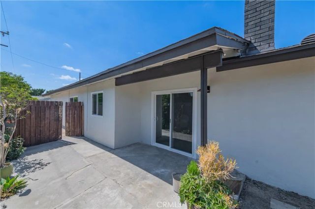 3202 Montana Avenue, Costa Mesa, CA 92626