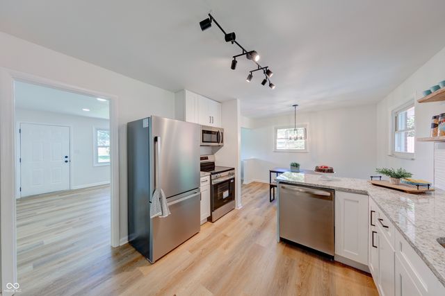 6242 Radnor Road, Indianapolis, IN 46226