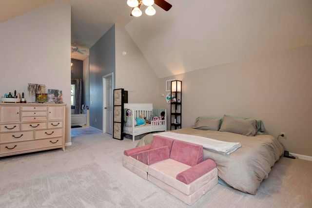 21207 Lawrence 1230, Aurora, MO 65605