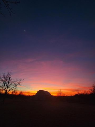 21207 Lawrence 1230, Aurora, MO 65605