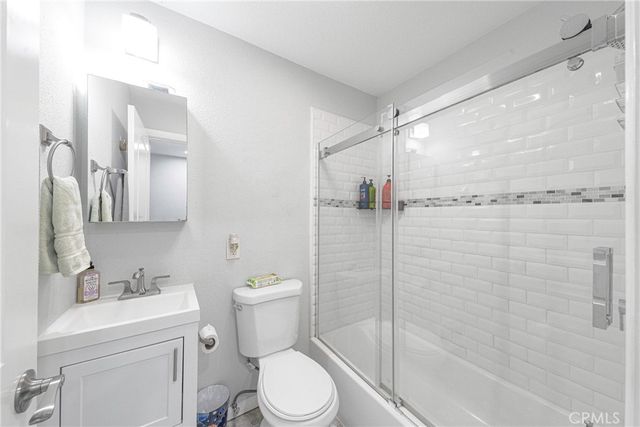 3417 Arlington Ave, Los Angeles, CA 90018