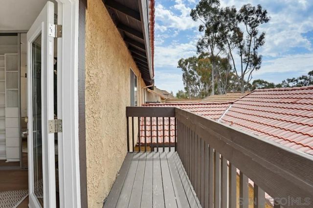 2043 Avenue Of The Trees, Carlsbad, CA 92008