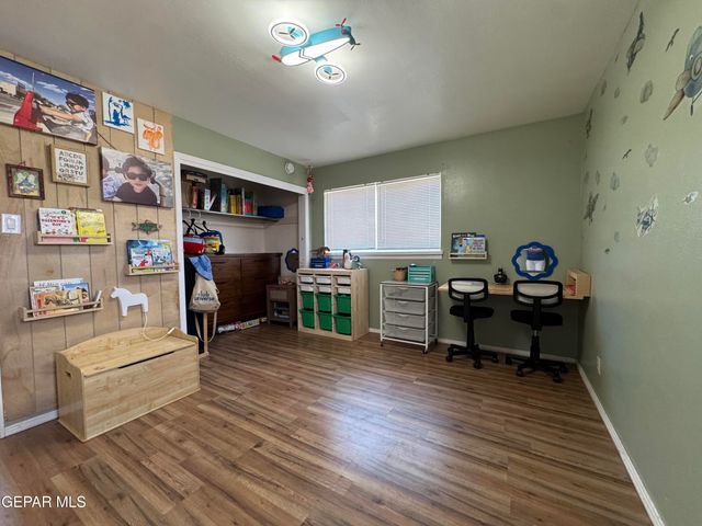 3614 TITANIC Avenue, El Paso, TX 79904