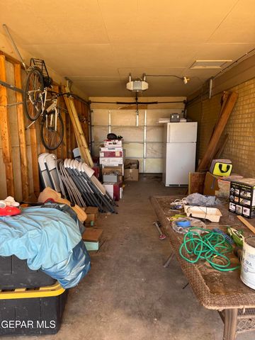 3614 TITANIC Avenue, El Paso, TX 79904