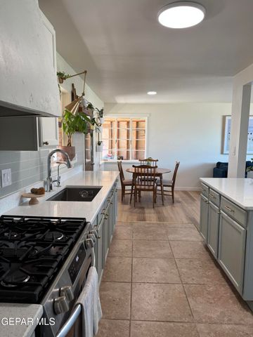3614 TITANIC Avenue, El Paso, TX 79904