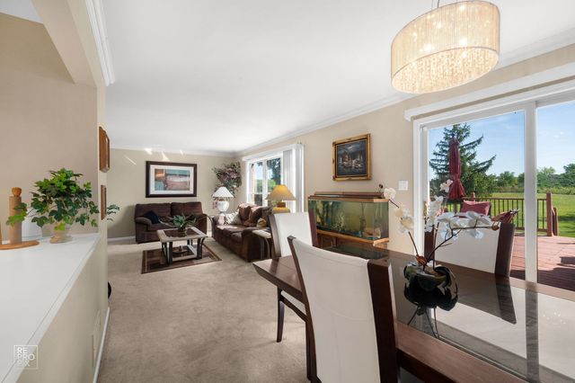 14 Corinth Court, Tinley Park, IL 60477