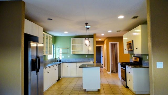 9256 Floyd, Orangevale, CA 95662