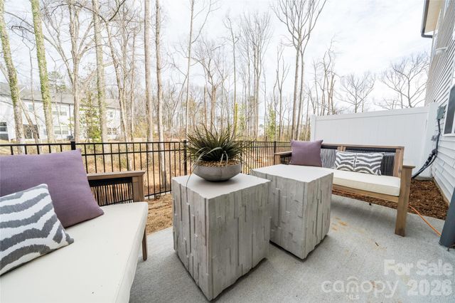 6025 Longar Lane, Charlotte, NC 28269