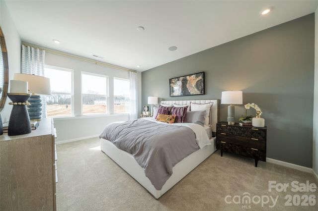6025 Longar Lane, Charlotte, NC 28269