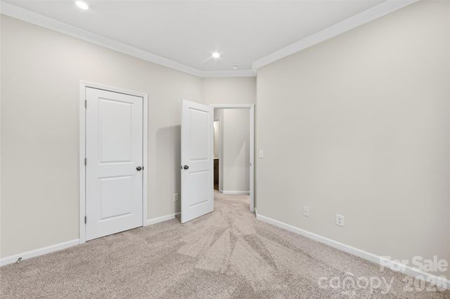 6025 Longar Lane, Charlotte, NC 28269