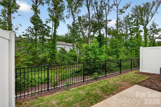 6025 Longar Lane, Charlotte, NC 28269