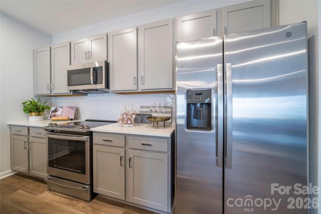 6025 Longar Lane, Charlotte, NC 28269