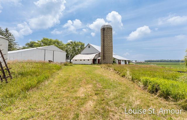 10341 Whitbeck Road, Montague, MI 49437