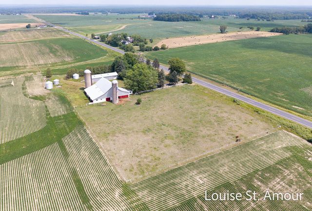 10341 Whitbeck Road, Montague, MI 49437