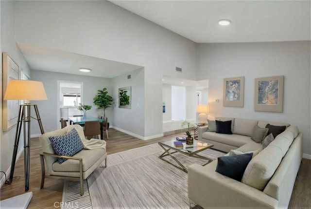 3418 Seaglen Drive, Rancho Palos Verdes, CA 90275