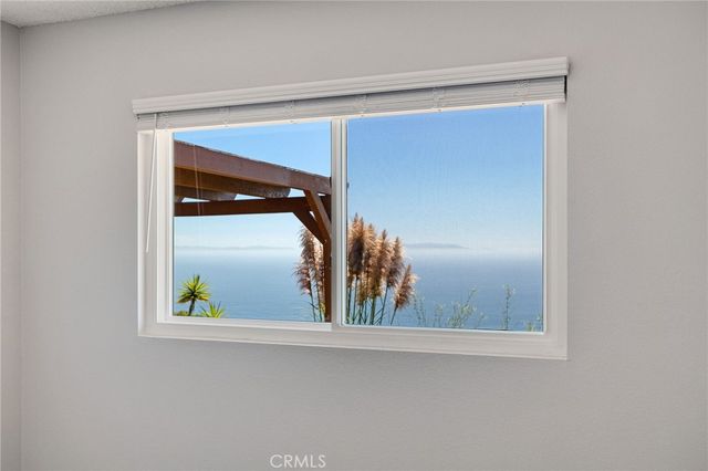 3418 Seaglen Drive, Rancho Palos Verdes, CA 90275