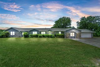 11408 N 129th Avenue E, Owasso, OK 74055