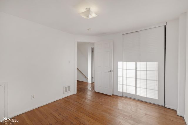 22849 Lakeshore Drive, Saint Clair Shores, MI 48080