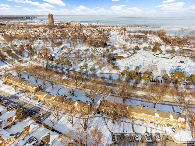 22849 Lakeshore Drive, Saint Clair Shores, MI 48080