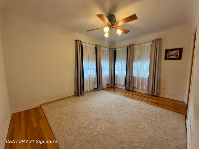 2116 Barnard Street, Saginaw, MI 48602