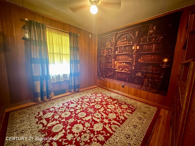 2116 Barnard Street, Saginaw, MI 48602