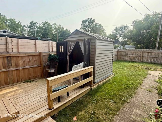 2116 Barnard Street, Saginaw, MI 48602