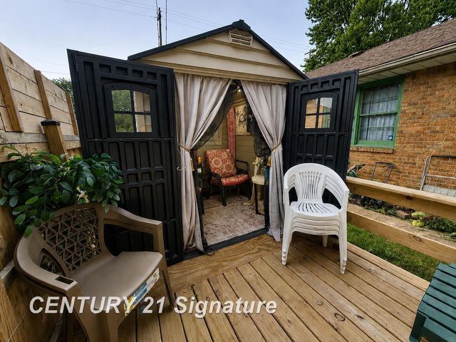 2116 Barnard Street, Saginaw, MI 48602