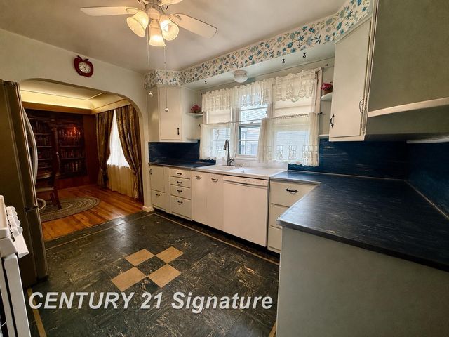 2116 Barnard Street, Saginaw, MI 48602
