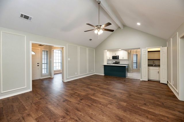 2311 Wimbledon Drive, Arlington, TX 76017