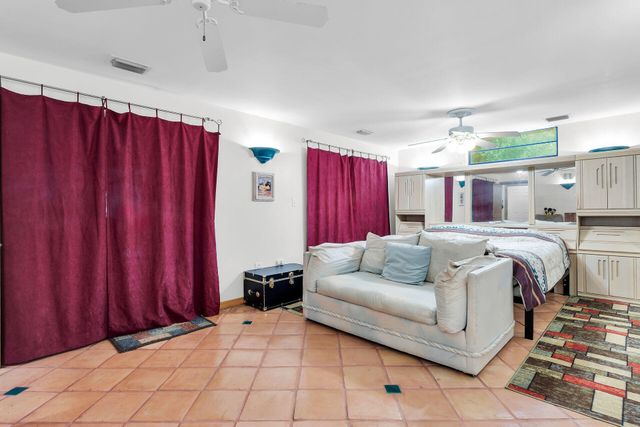 323 Bayview Avenue, Key Largo, FL 33037