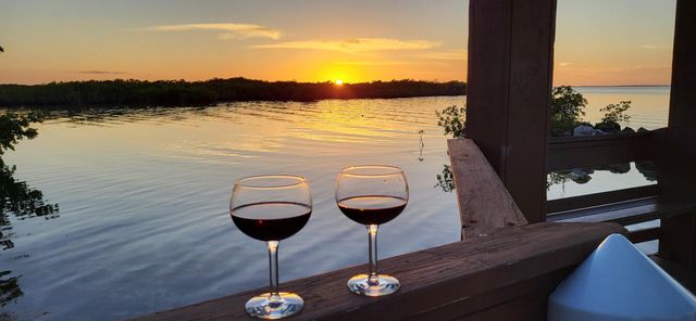 323 Bayview Avenue, Key Largo, FL 33037