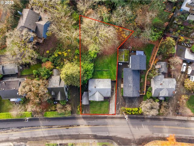 21835 WILLAMETTE Dr, West Linn, OR 97068