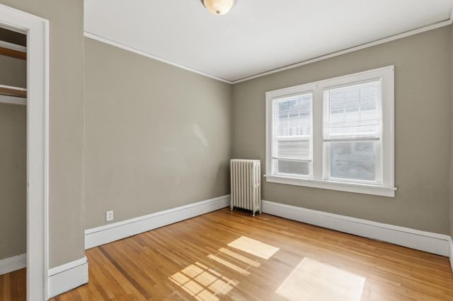 1883 Saint Clair Avenue, Saint Paul, MN 55105