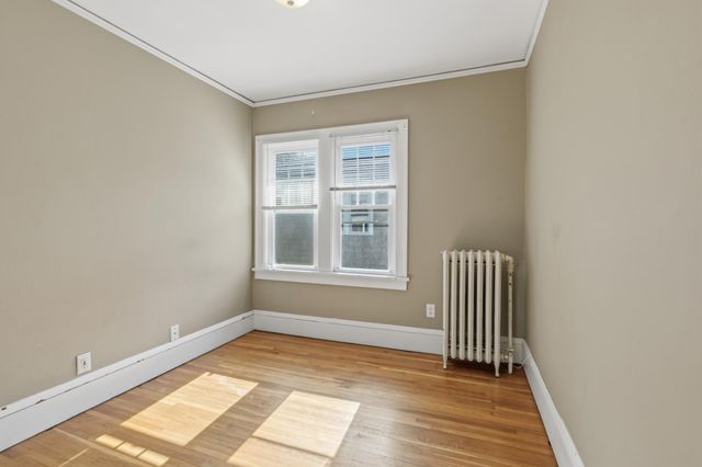 1883 Saint Clair Avenue, Saint Paul, MN 55105
