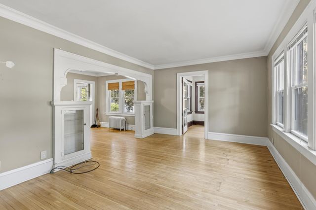 1883 Saint Clair Avenue, Saint Paul, MN 55105