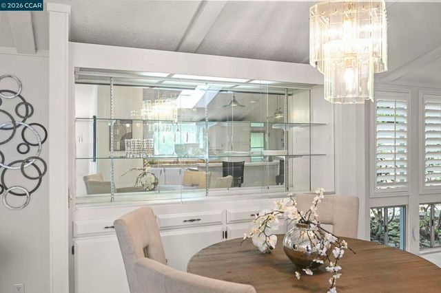 1201 Monument BLVD, Concord, CA 94520