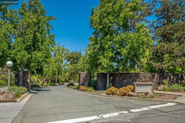 1201 Monument BLVD, Concord, CA 94520